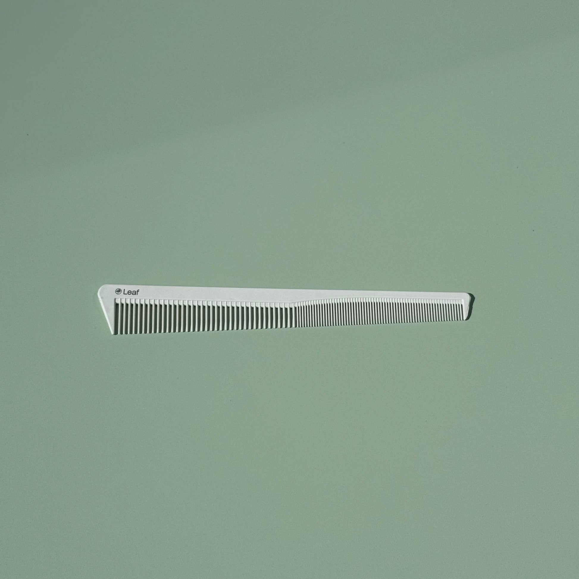 Leaf Barbering Comb Zoomed Out