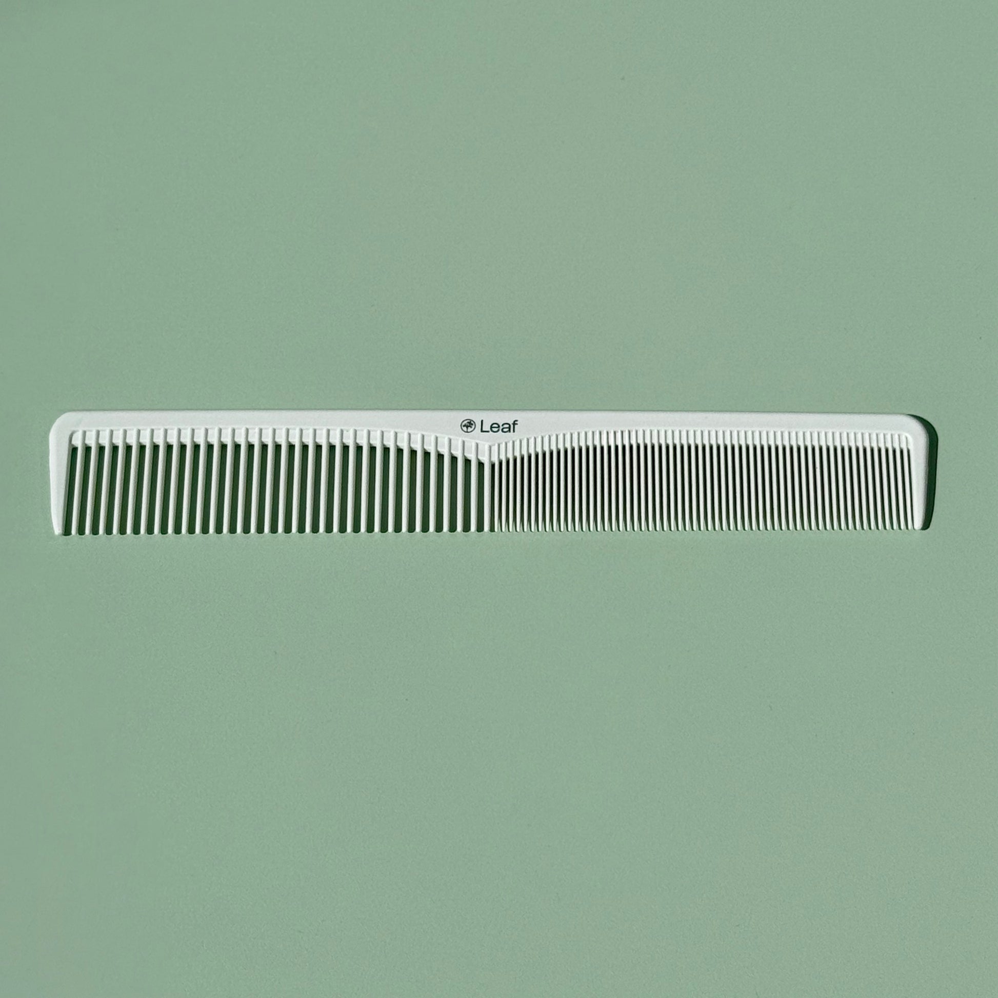 Leaf small cutting comb horizontal