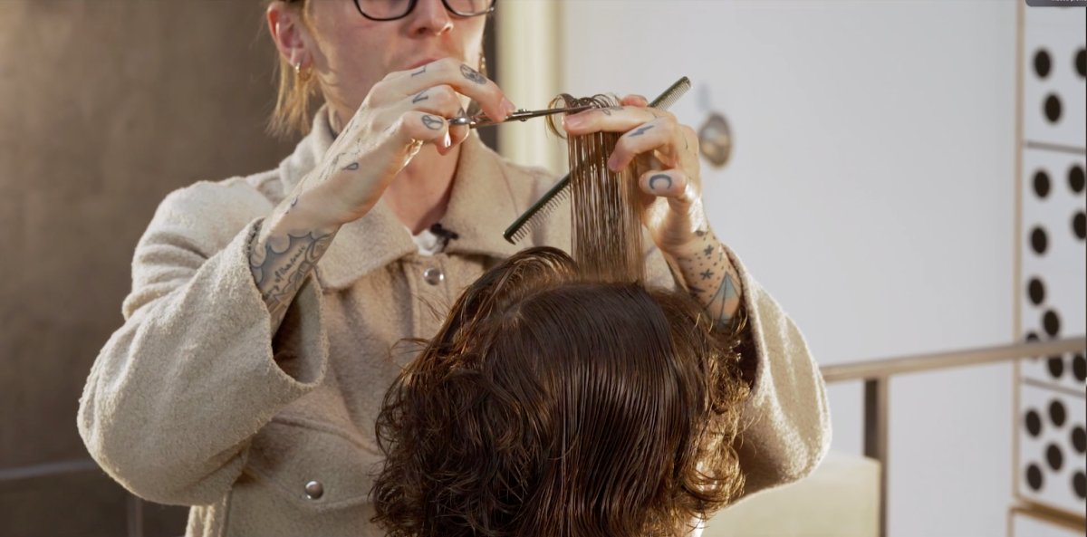 How to achieve amazing results with men's curly hair
