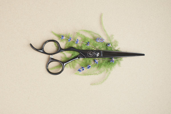 Everything left-handed hairdressing scissors can offer to your salon and what you need to know about them