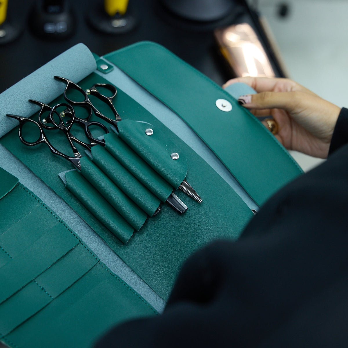 Leaf Scissors