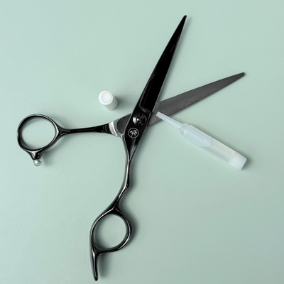 Eco‑Friendly Tool Oil Replacements: Sustainable Solutions for Mechanics