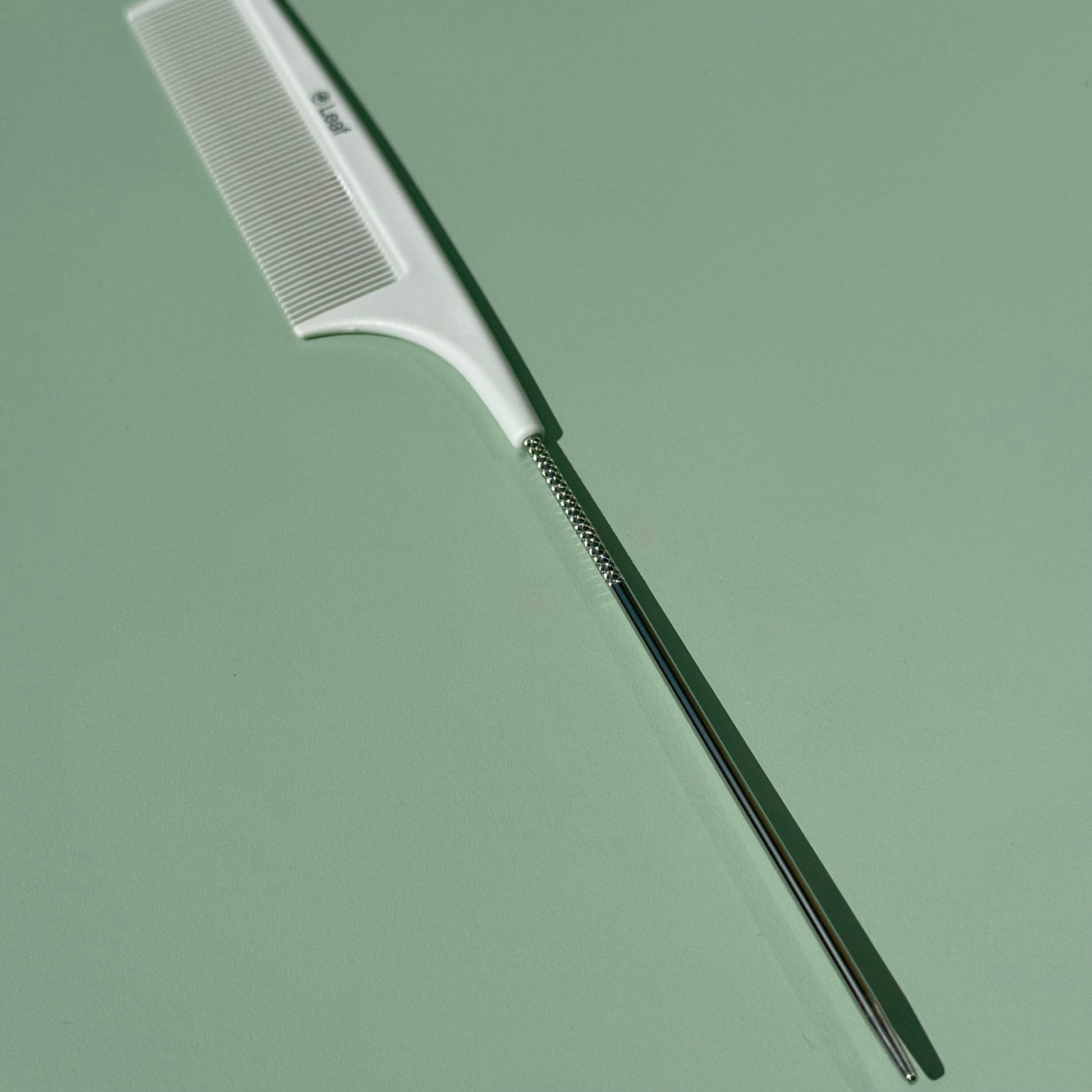 Leaf Pin Tail Comb Textured Pin