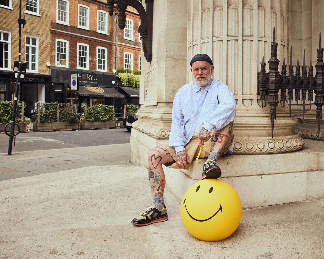 Adam Reed with the Yellow Shatter Shear and yellow smiley campaign prop